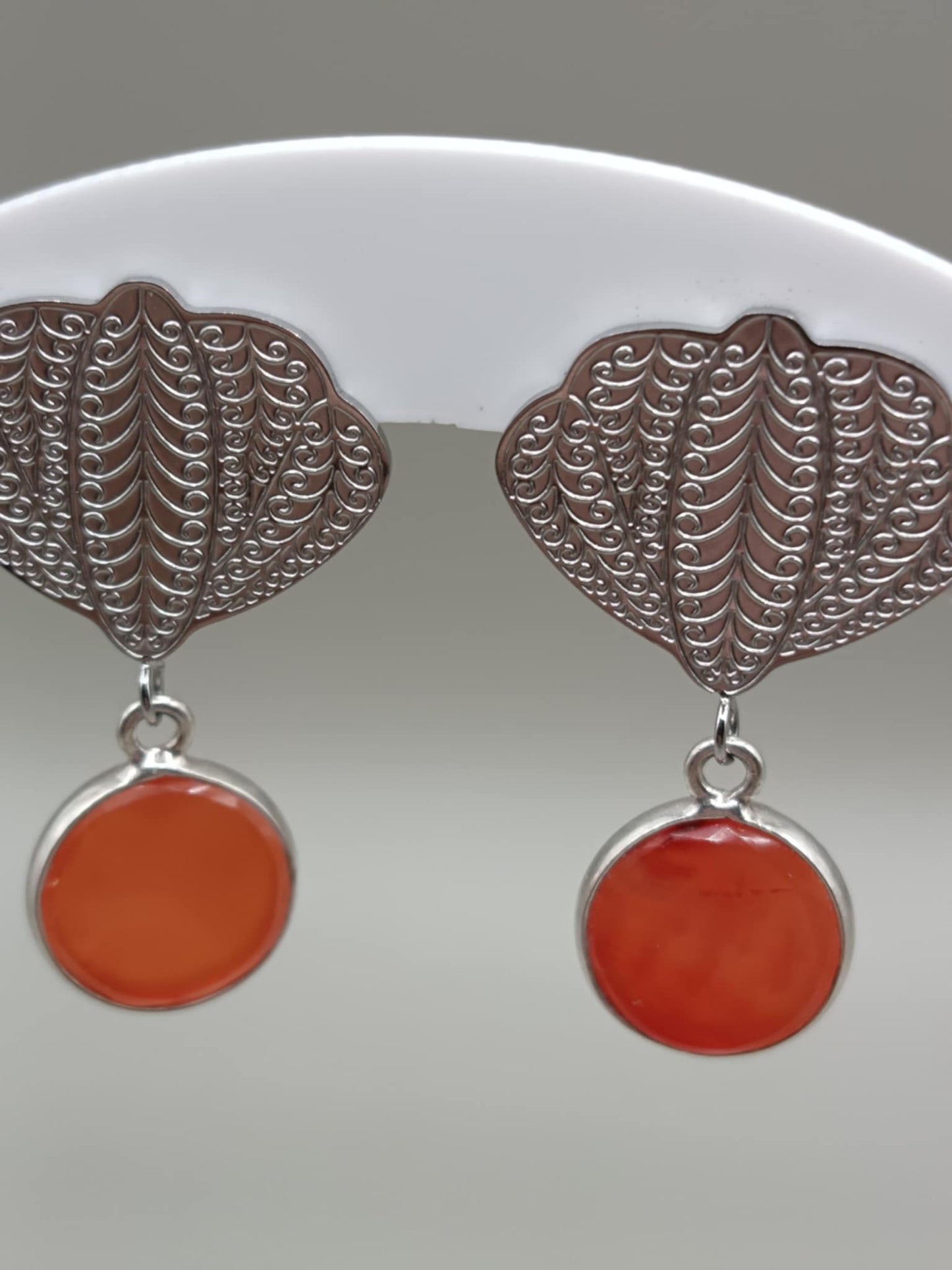 Clous d'oreilles papillons & cornaline