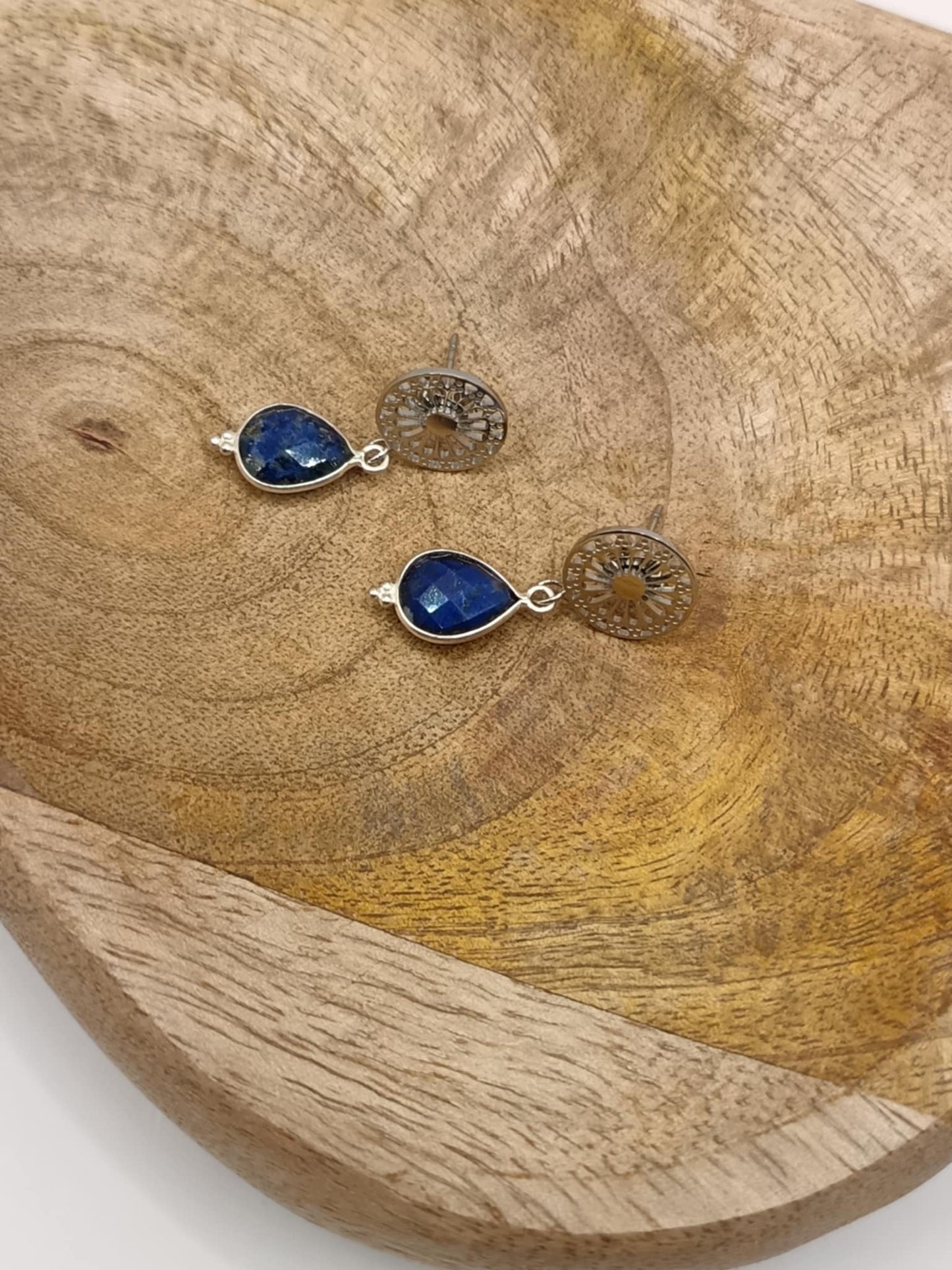 Boucles d'oreilles rosace et pierres au choix