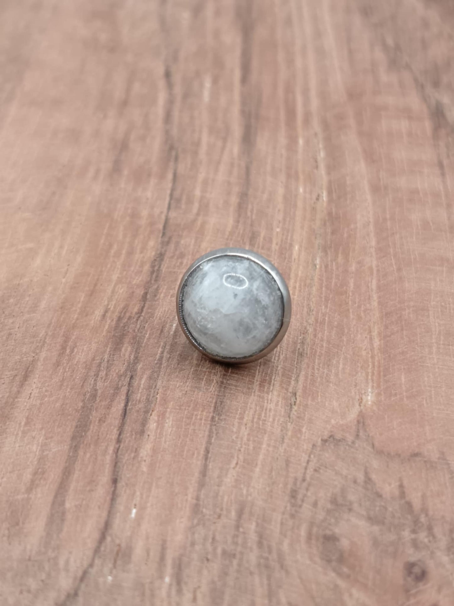 Clous d'oreilles argentés & pierre au choix