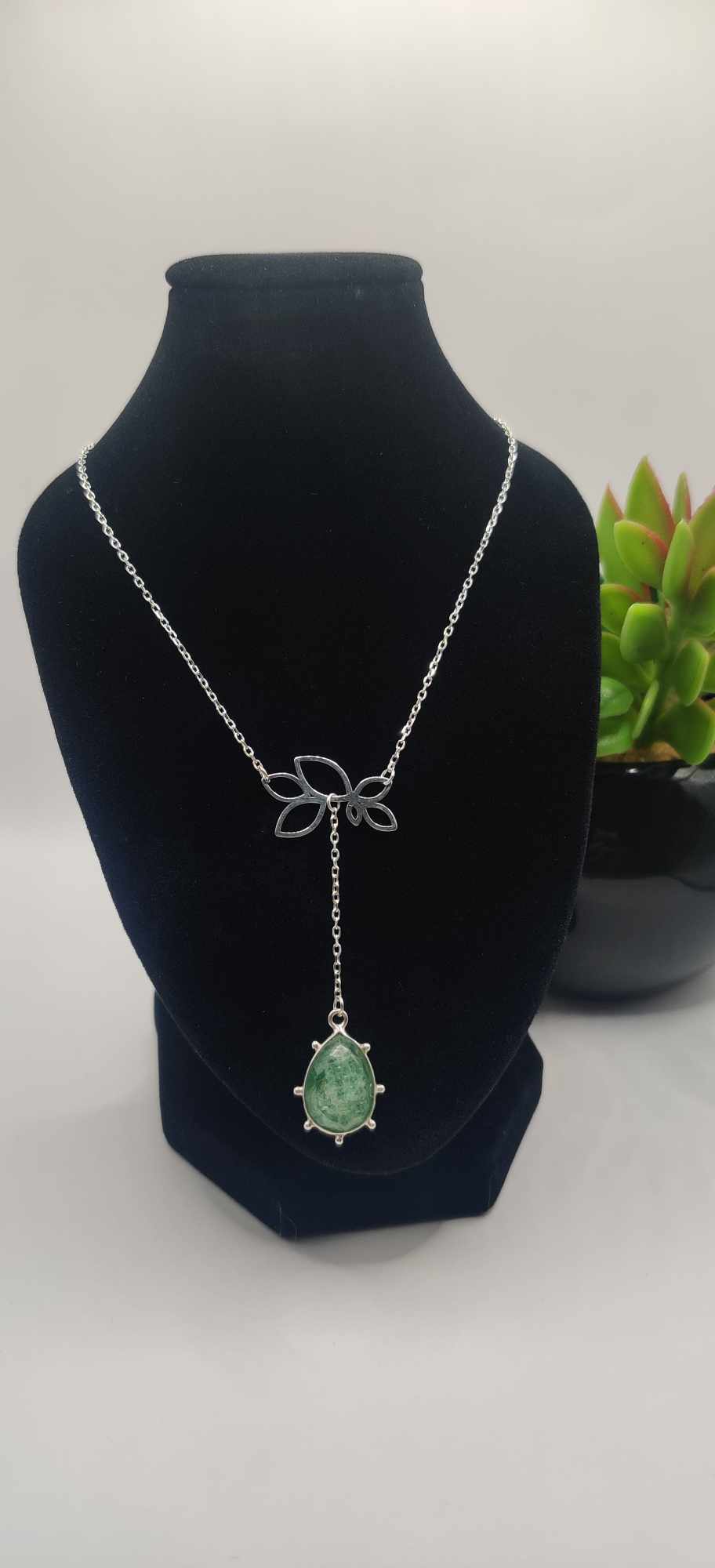 Collier argent feuille et Aventurine