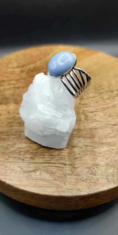 Bague striée argentée & sa pierre d'Angélite