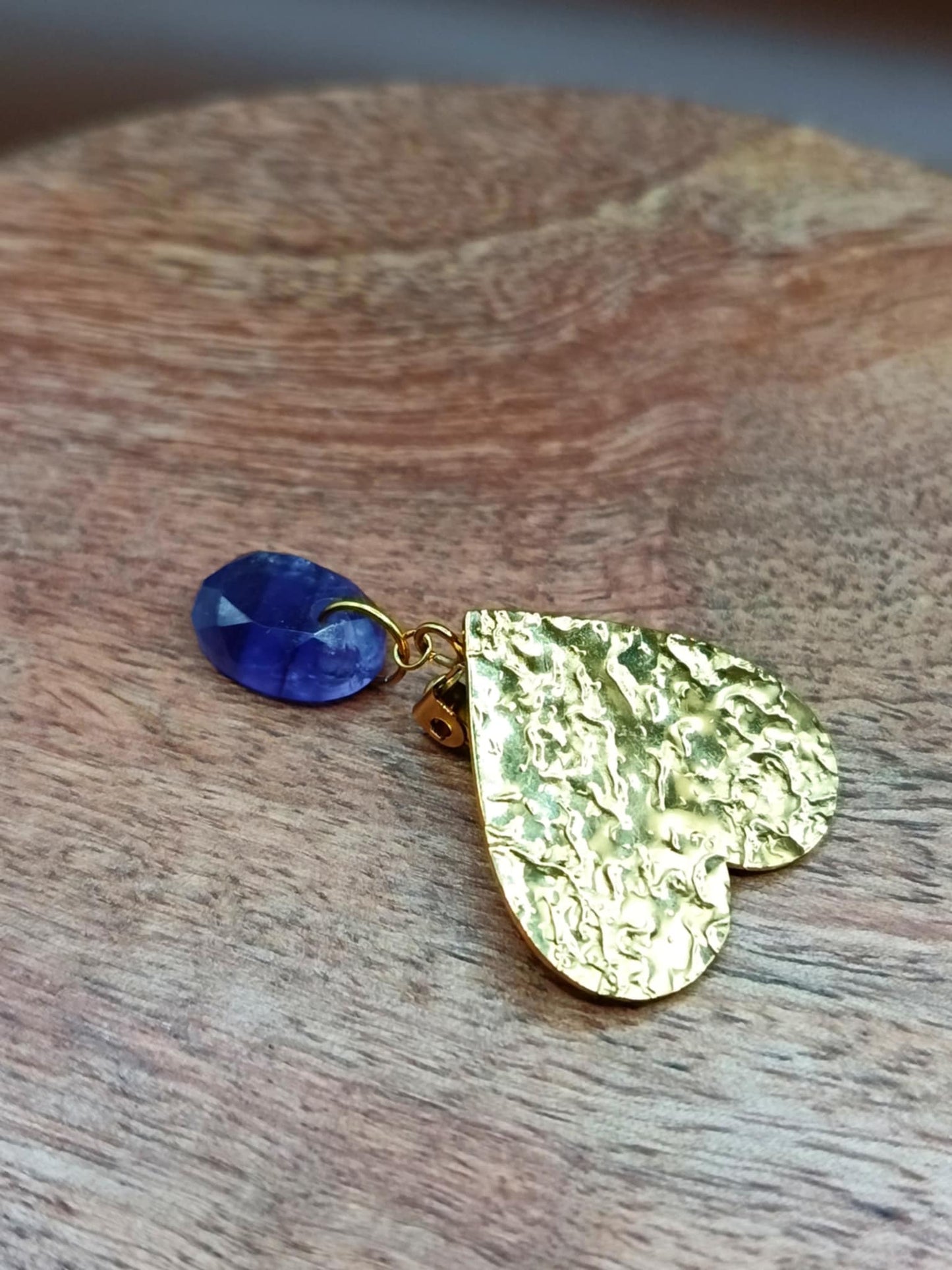 Clips d'oreilles cœur doré et Améthyste
