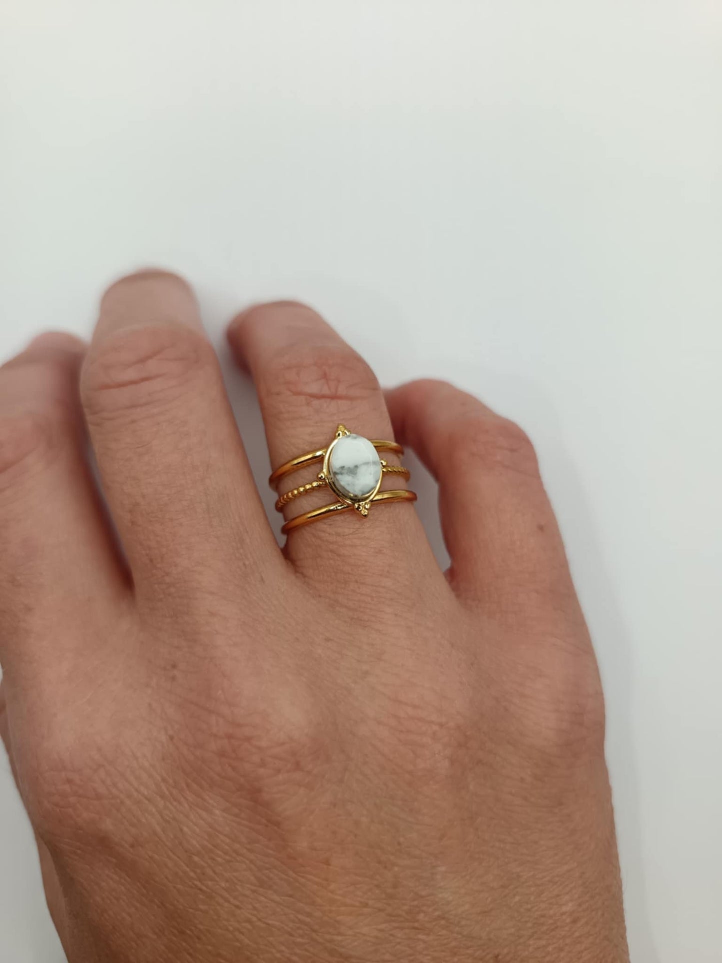 Bague dorée 3 branches & 12 pierres au choix