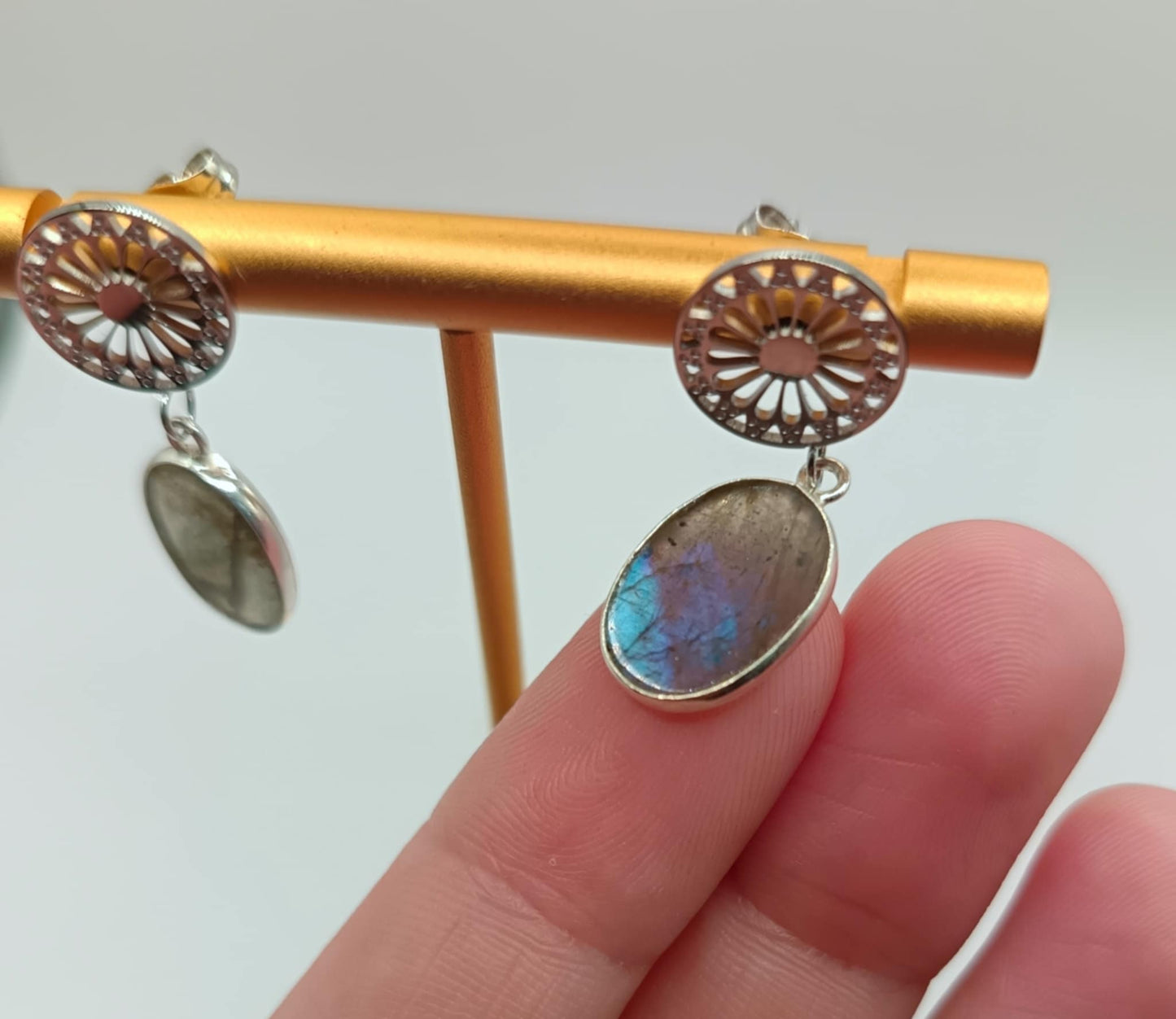 Boucles d'oreilles rosace et pierres au choix