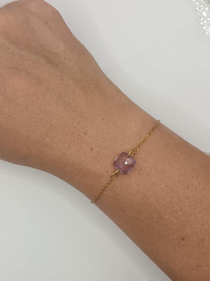 Bracelet chaine dorée & pierre au choix