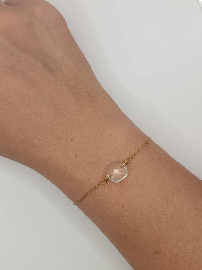 Bracelet chaine dorée & pierre au choix