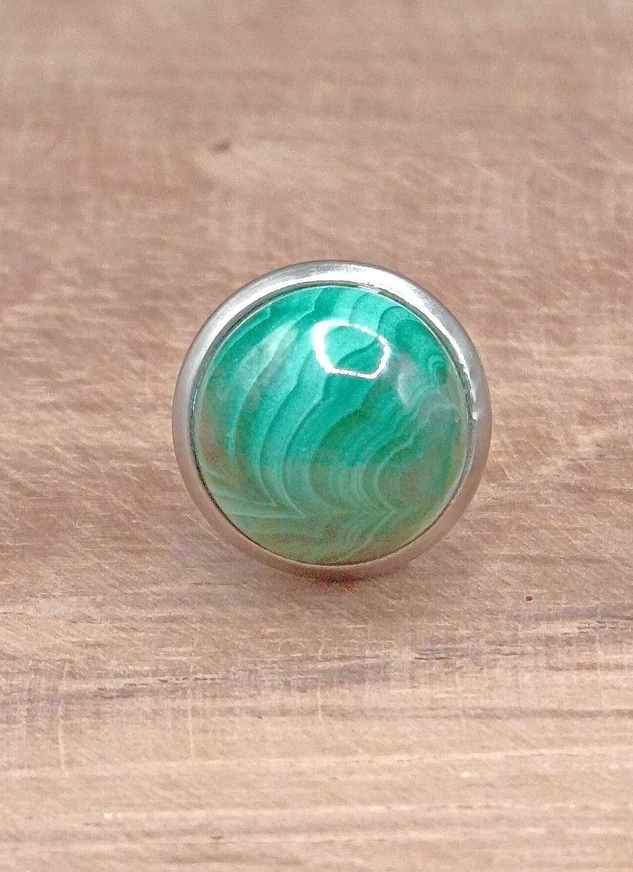 Clous d'oreilles argentés & pierre au choix